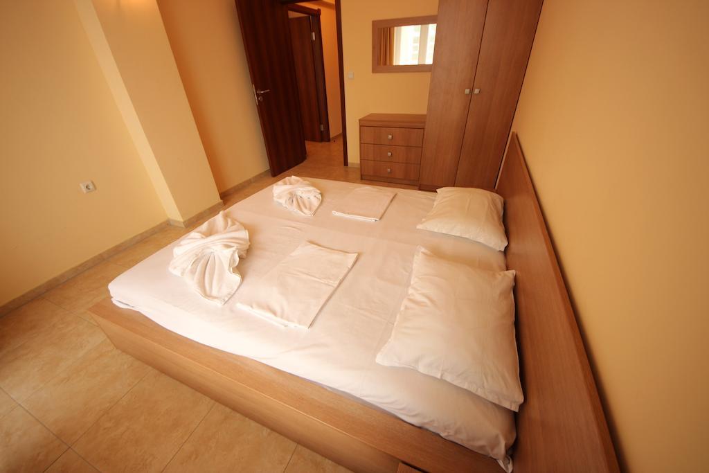 Menada Sea Regal Apartments Солнечный берег Номер фото